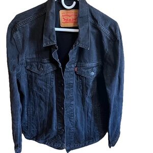 Levi’s Men’s Black Trucker Jacket XL • Washed Black • Distressed • 24” P2P